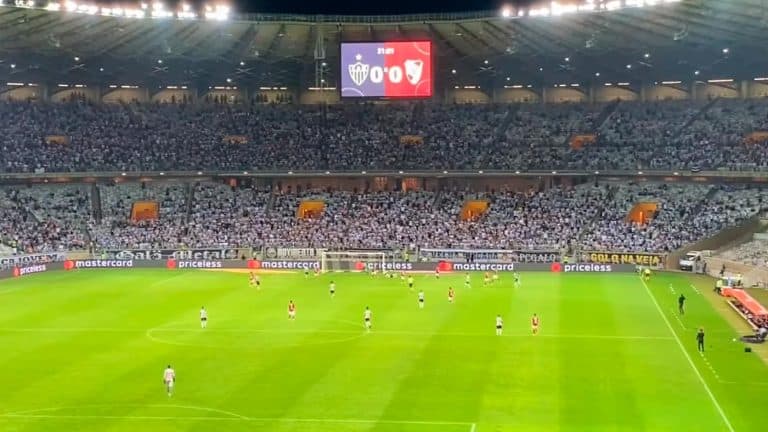 Atl&eacute;tico-MG emite nota de rep&uacute;dio por brincadeira do Mineir&atilde;o para Pav&oacute;n