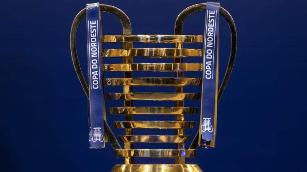 Fortaleza x Bahia hoje: Transmissão, horário e escalações