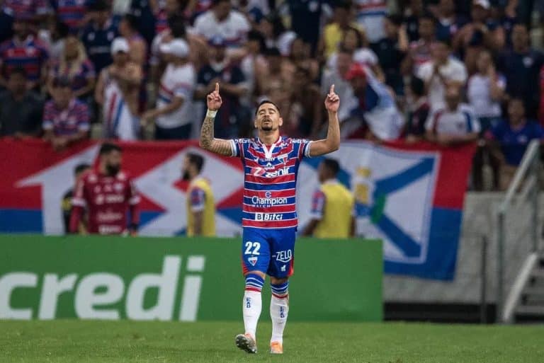 Fortaleza pode perder craque para clube japon&ecirc;s