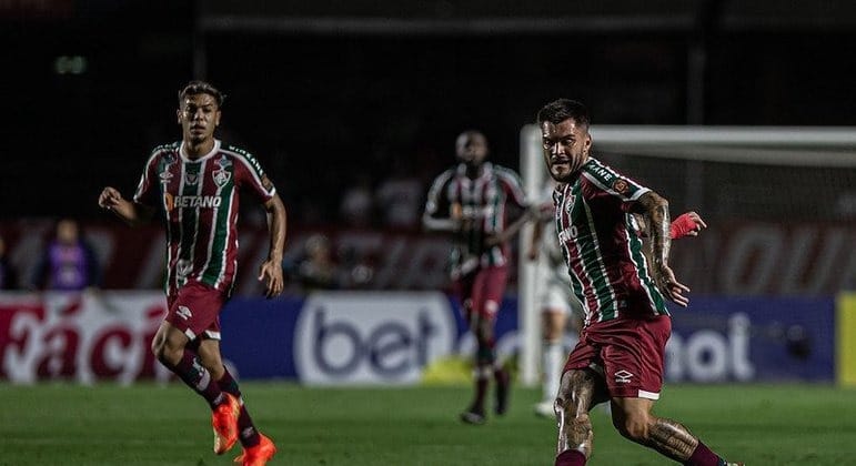Feito o 7º jogo, Nathan reduz chances de deixar o Fluminense