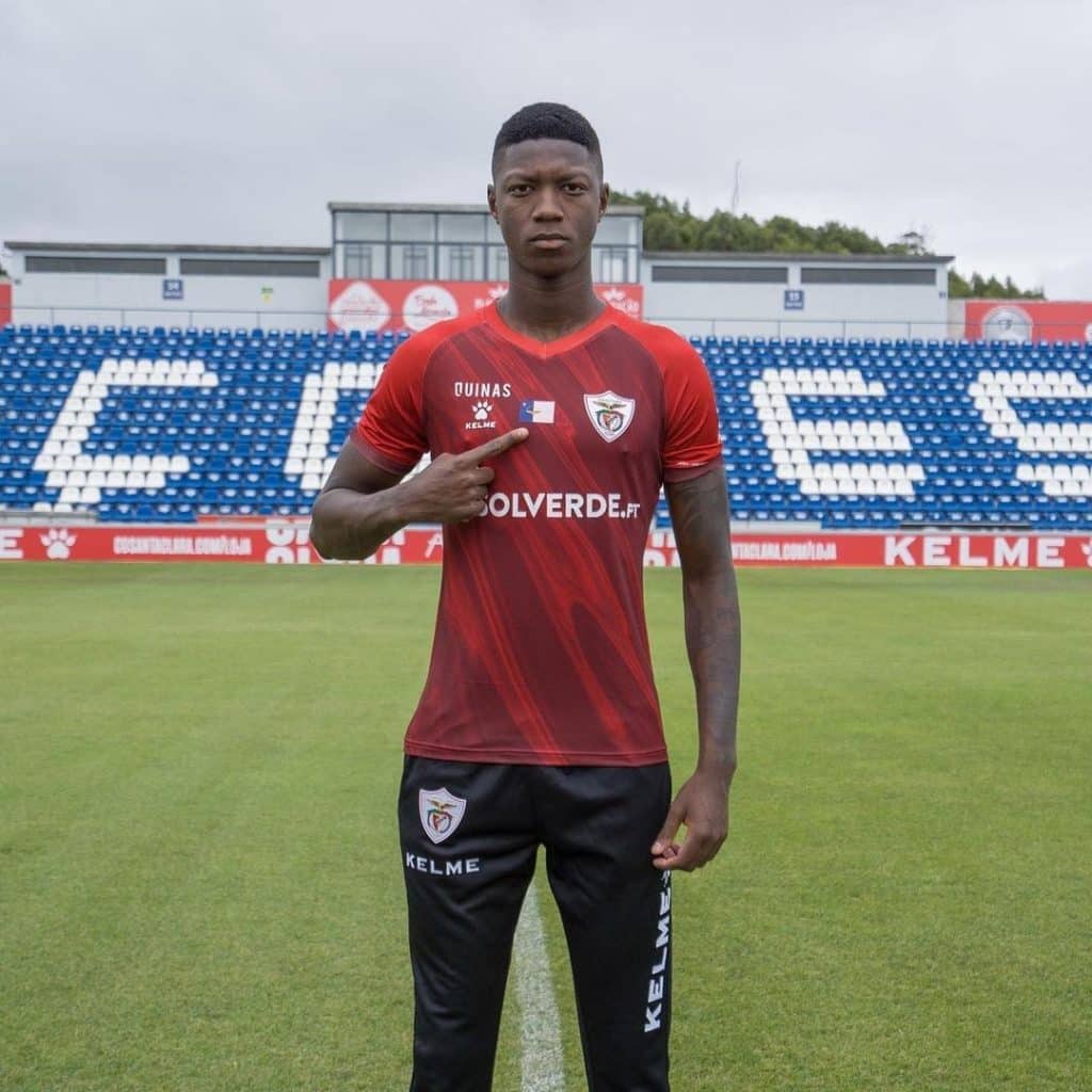 Athletico-PR empresta Babi a time português