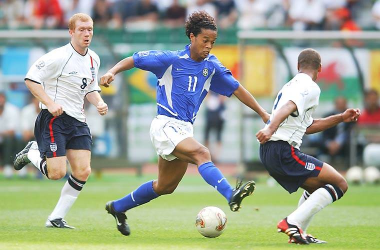 Brasil x Inglaterra - Copa do Mundo 2002 - Foto destaque: Reprodução / Veja.com Brasil x Inglaterra - Copa do Mundo 2002 - Foto destaque: Reprodução / Veja.com