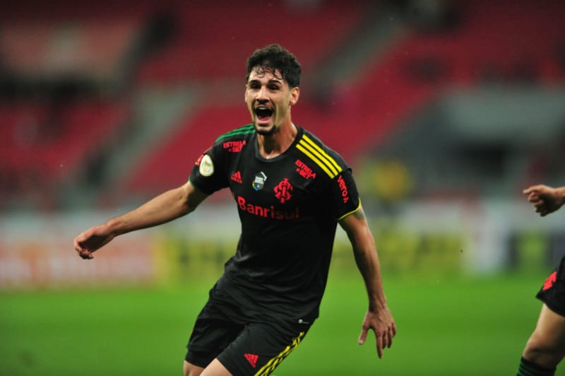 Johnny é convocado pela seleção dos Estados Unidos