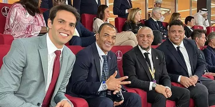 Ronaldo se emociona ao ver torcedores com seu penteado &lsquo;casc&atilde;o&rsquo; no Catar