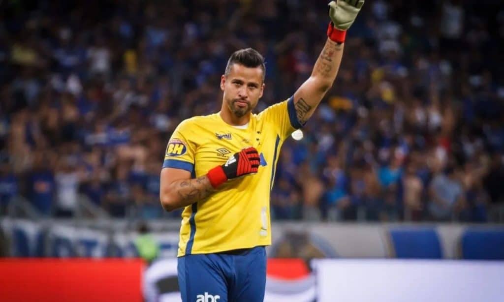 Cruzeiro e Fábio chegam a novo acordo