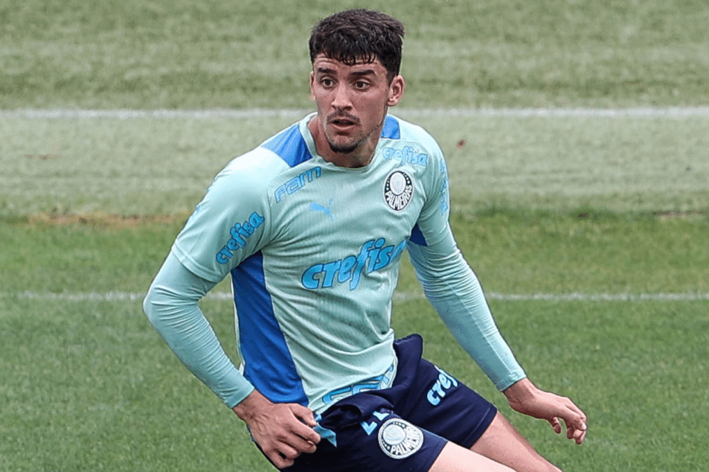 Piquerez assina novo contrato com o Palmeiras; confira detalhes