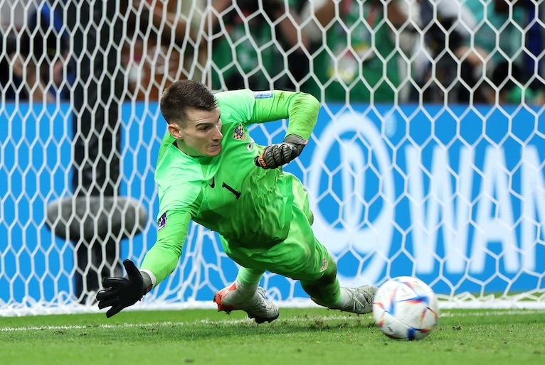 Livakovic defendendo pênalti contra o Japão Livakovic defendendo pênalti contra o Japão