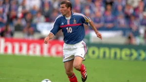 Zin&eacute;dine Zidane: o trampolim do futebol franc&ecirc;s