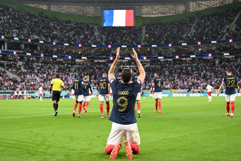 Campeão mundial manda recado à Giroud após gol contra Polônia Campeão mundial manda recado à Giroud após gol contra Polônia