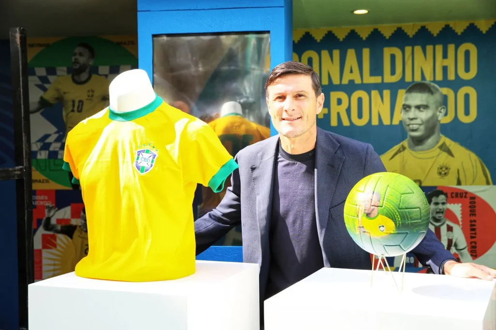 Conmebol chama Ronaldo e grupo do penta, mas só argentinos homenageiam Pelé Conmebol chama Ronaldo e grupo do penta, mas só argentinos homenageiam Pelé
