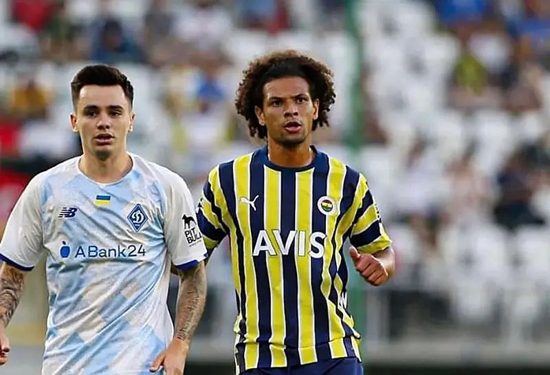 Ex-jogador do Flamengo relata mobiliza&ccedil;&atilde;o da popula&ccedil;&atilde;o da Turquia ap&oacute;s terremoto