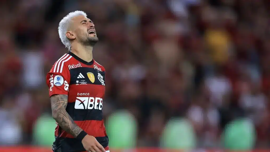 VAI PARA A FINAL? Situação de Arrascaeta é detalhada por jornalista