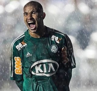 BOMBA! Ex-Palmeiras usa substância para mulher e é SUSPENSO por doping