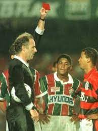 Árbitro que apitou Fla-Flu histórico morre aos 67 anos