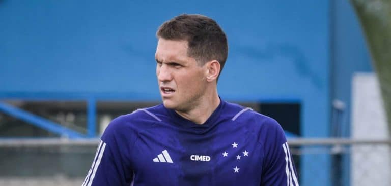 Teve a coragem de falar isso: Rafael Cabral BATE BOCA com torcedor do Cruzeiro e v&iacute;deo VAZA na web