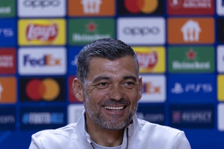 ELE DECIDE! Brasileiro do Porto &eacute; DESTAQUE do time e treinador se derrete