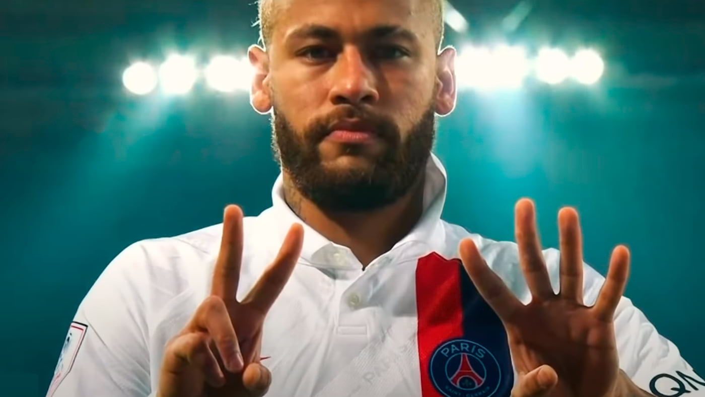 Neymar recebe homenagem por atingir marca de 100 jogos pelo PSG