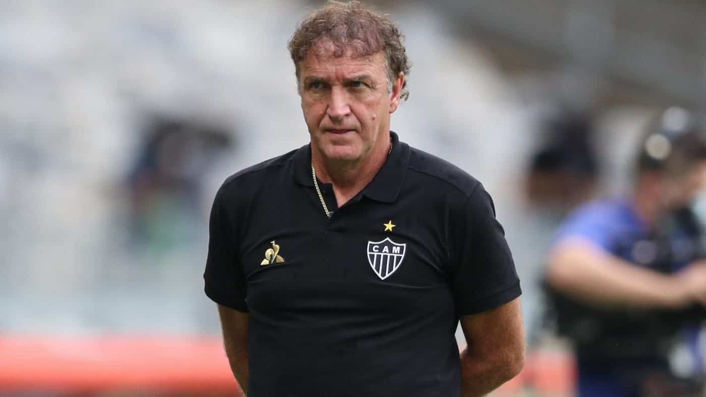 Em entrevista, Cuca desmente que tenha pedido para sair do Atlético-MG