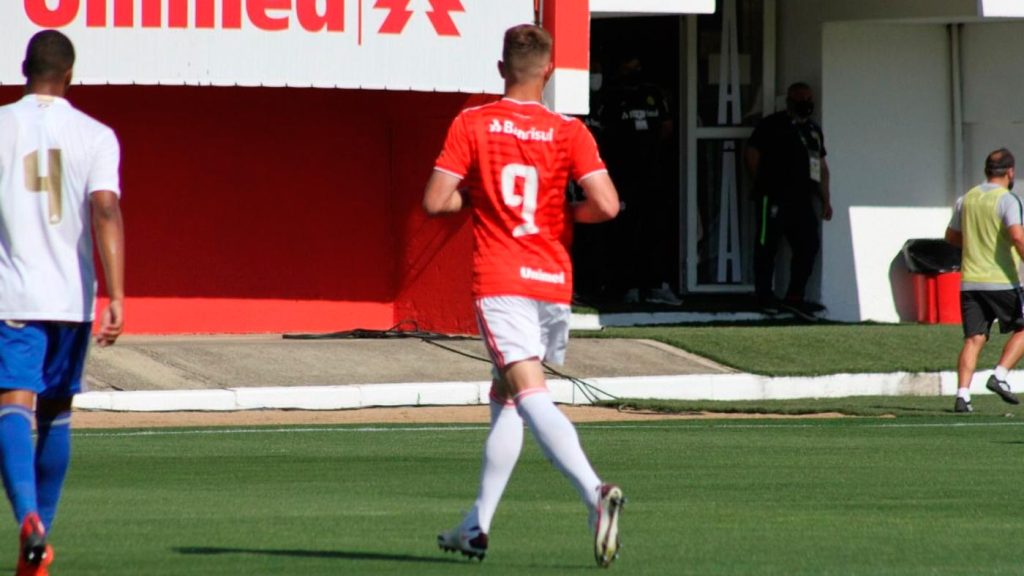 Atacante Nicolas, do Internacional, fala do confronto diante do Palmeiras pelo Brasileiro sub-20