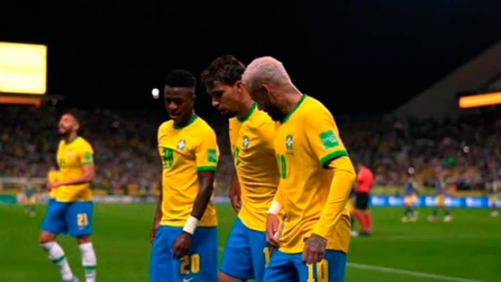 Brasil vence a Colômbia e garante vaga no Catar em 2022