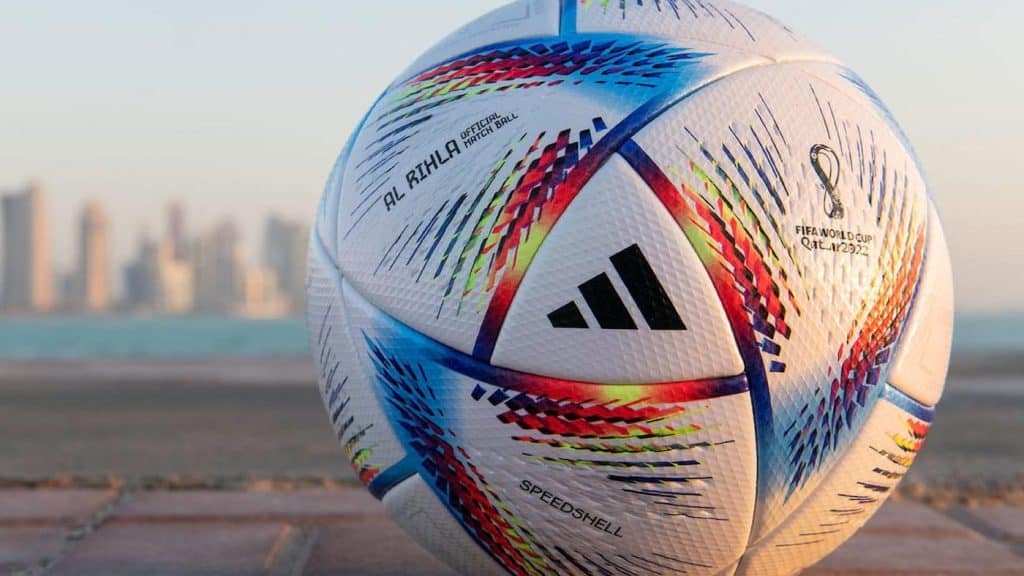 Conheça a Al Rihla, a bola da Copa do Mundo do Catar 2022