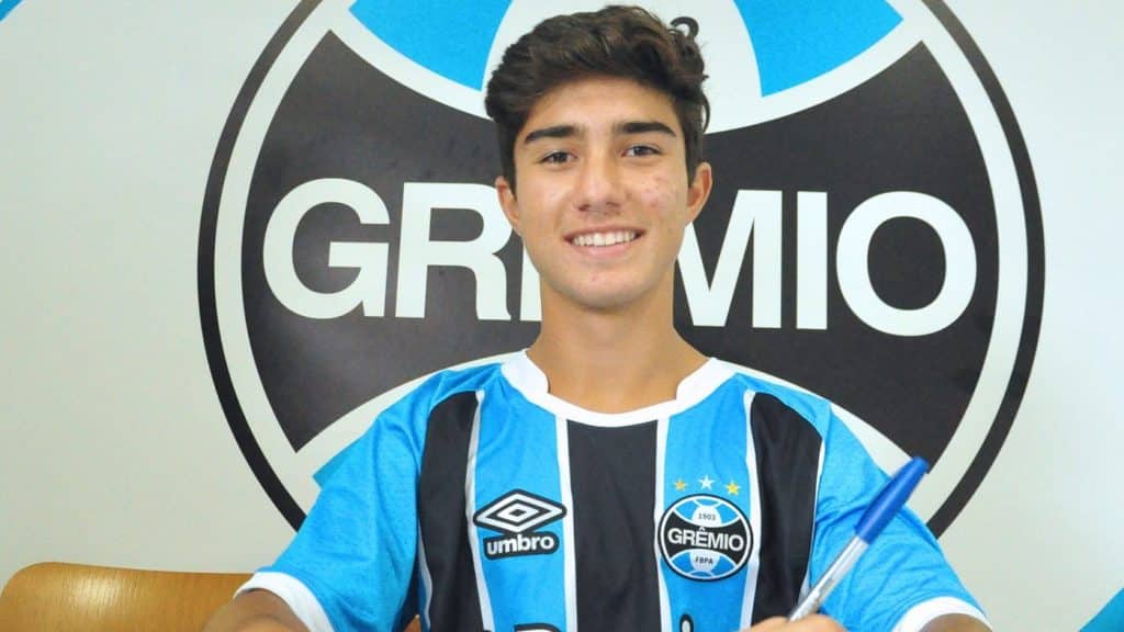 Grêmio fecha o empréstimo de Matheus Pagliarini ao Azuriz, do Paraná
