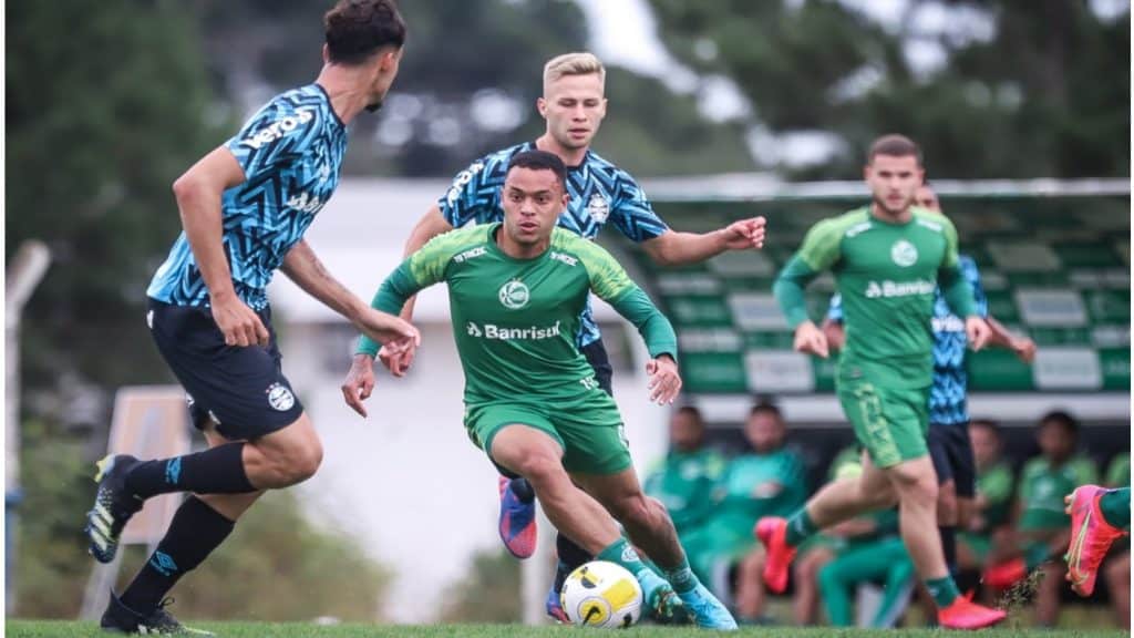 Com gol de Pedro Lucas, Grupo de Transição do Grêmio empata com o Juventude por 1×1 em jogo-treino