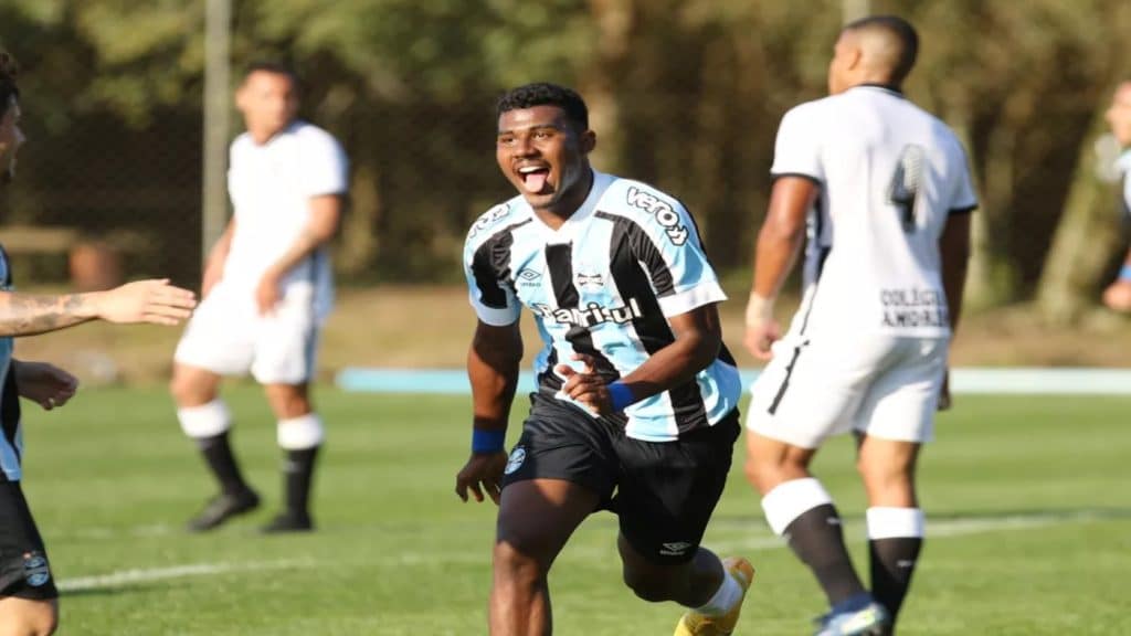 Destaque da base do Grêmio, Cuiabano desperta o interesse de equipes da Alemanha