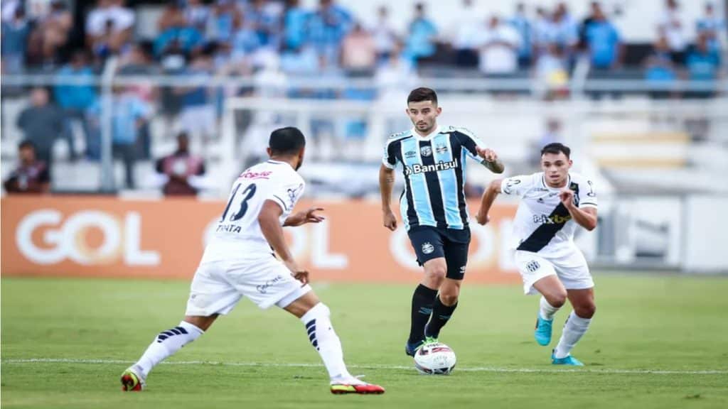 Villasanti é convocado pelo Paraguai e desfalcará o Grêmio em duas rodadas da Série B do Brasileirão