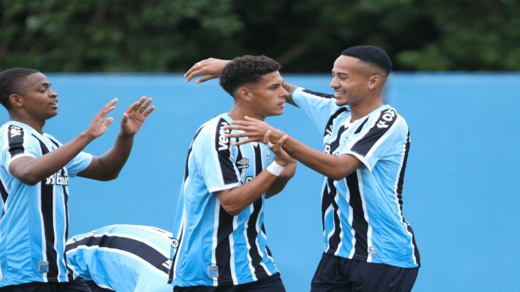 Grêmio goleia o União Harmonia e segue com 100% de aproveitamento na disputa do Gauchão sub-20