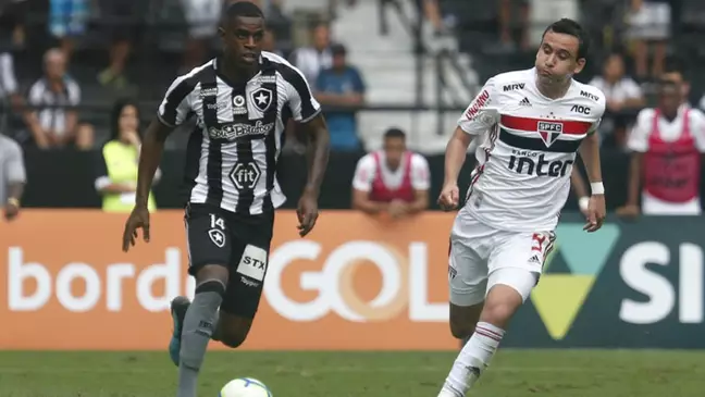 Botafogo x São Paulo: onde assistir ao vivo, horário e escalações