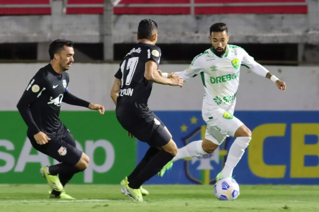 Cuiabá x Red Bull Bragantino: onde assistir ao vivo, horário e escalações