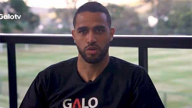 Atlético-MG anuncia contratação de Alan Kardec