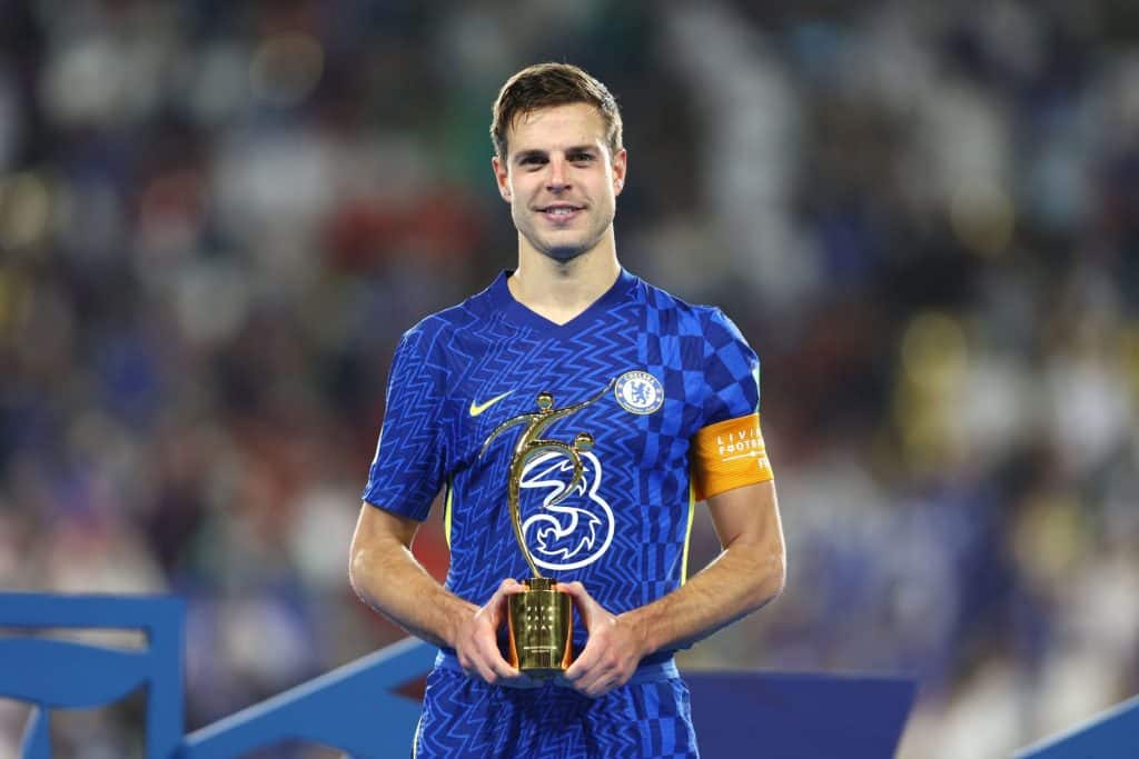 César Azpilicueta está próximo de ser o novo reforço do Barcelona