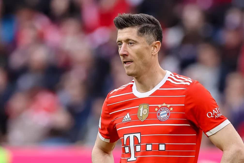 Adeus Bayern de Munique! Robert Lewandowski é o novo reforço do Barcelona