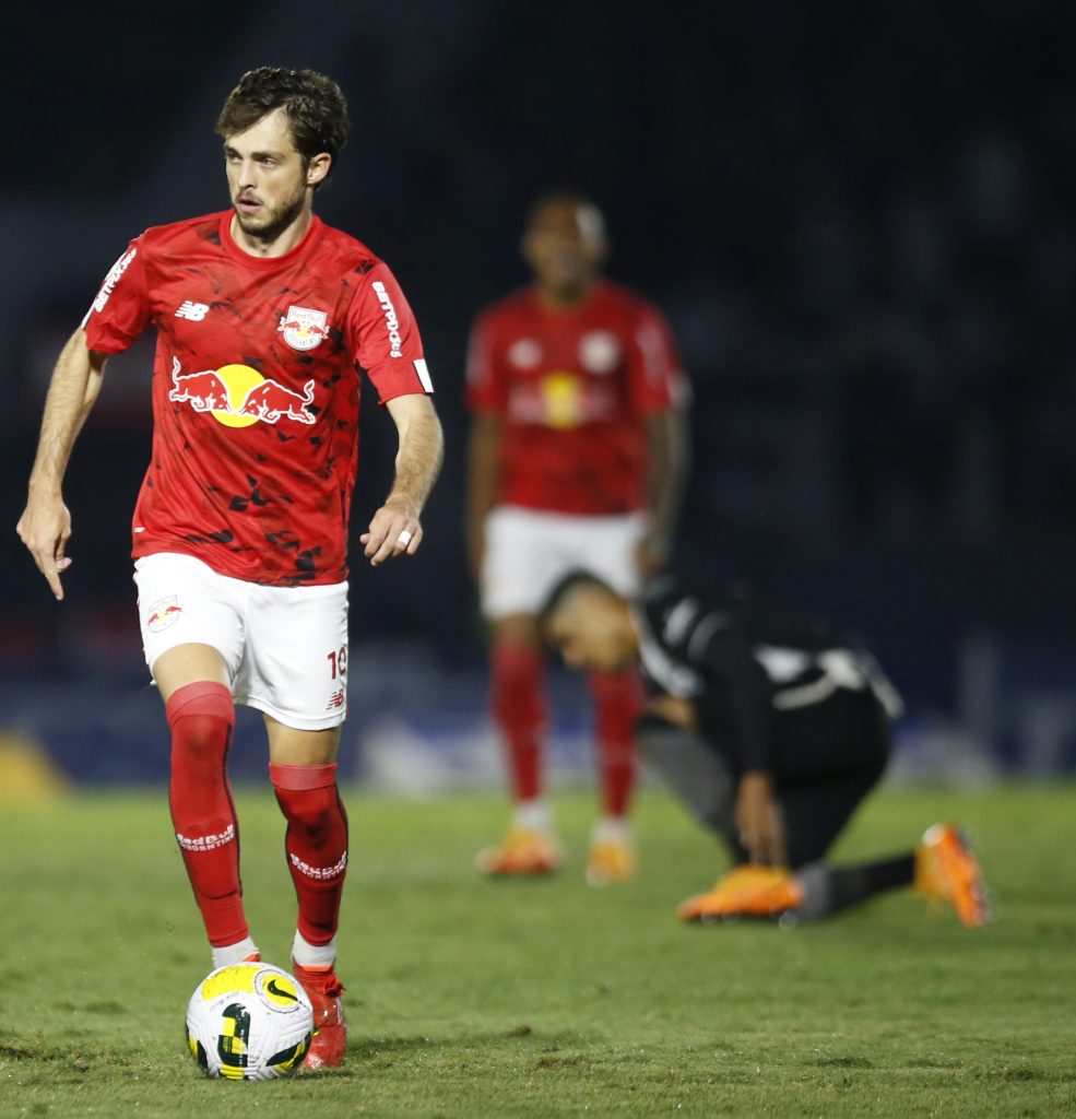 Com lesão de Hyoran, Barbieri tem dores de cabeça para escalar o Braga