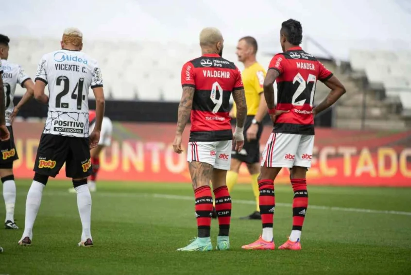 Corinthians x Flamengo: onde assistir ao vivo, horário e escalação
