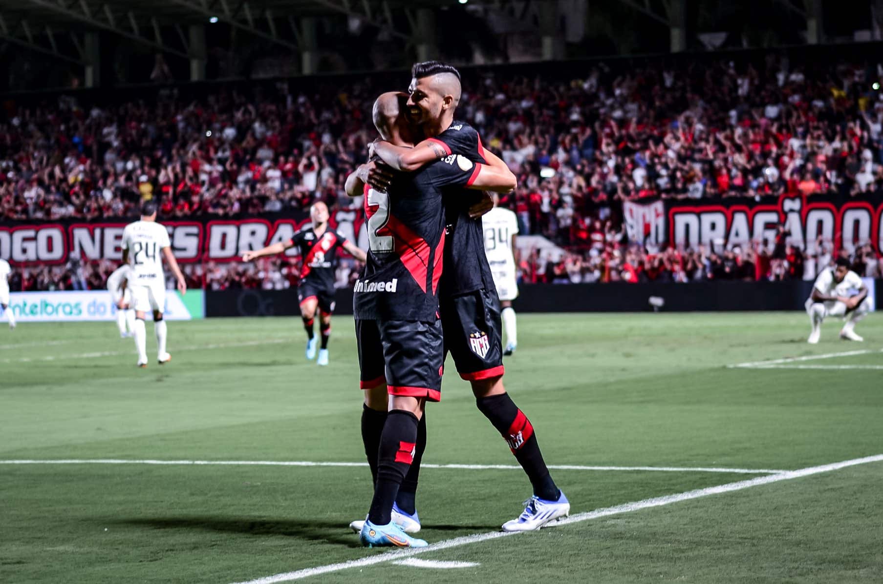 Atlético-GO vence o Corinthians - veja os melhores momentos