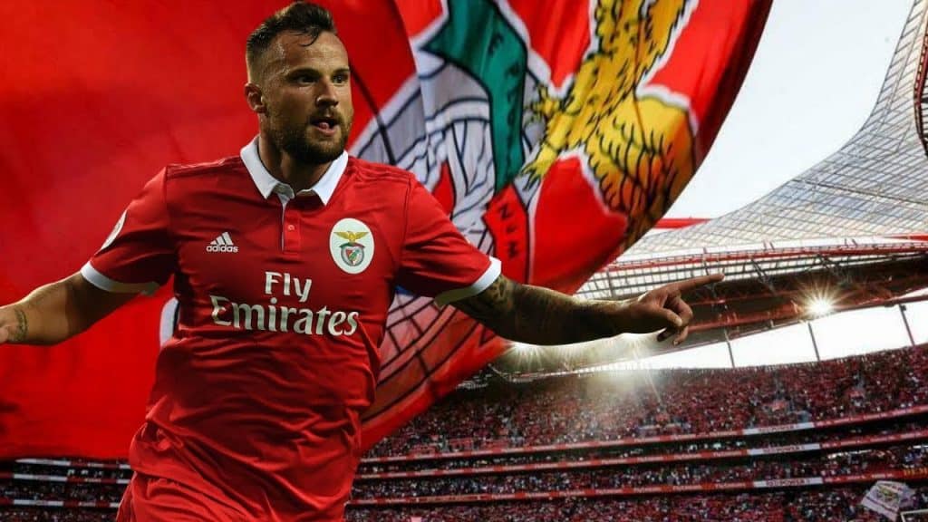 Haris Seferović, do Benfica, é emprestado ao Galatasaray