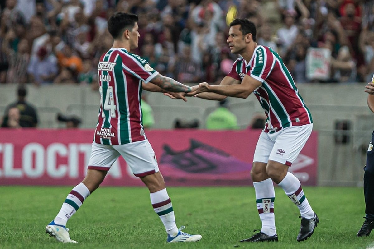 Artilheiro do Fluminense em 2022, Cano ameniza saída de Fred