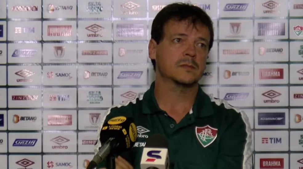 Diniz exalta foco do Fluminense após se classificar na Copa do Brasil