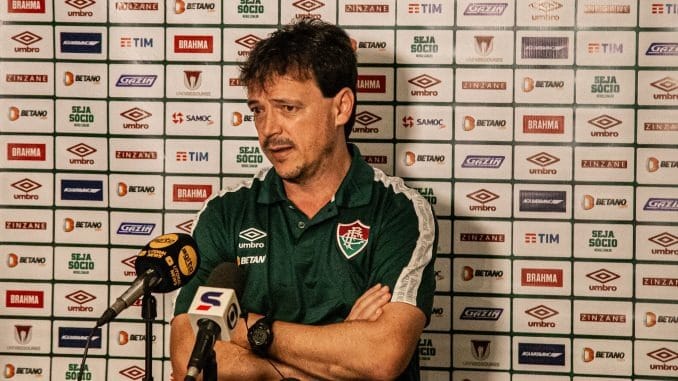 Fernando Diniz avalia sua mudança de 2019 a 2022: "Essencialmente não mudei nada"