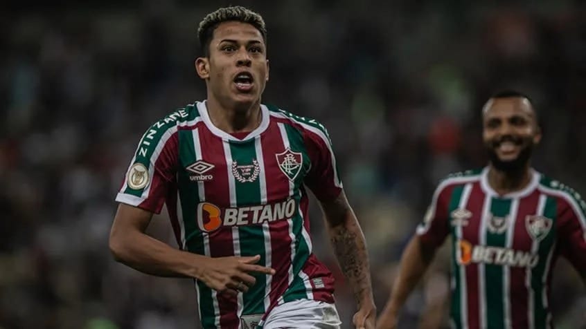 Fluminense recusa propostas de clubes europeus por Matheus Martins