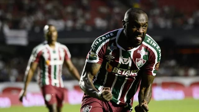 Fluminense consegue um empate fora de casa contra o São Paulo