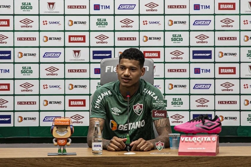 Marrony fala que sua vinda ao Fluminense teve ajuda de Diniz: “Falou que ia me ajudar”