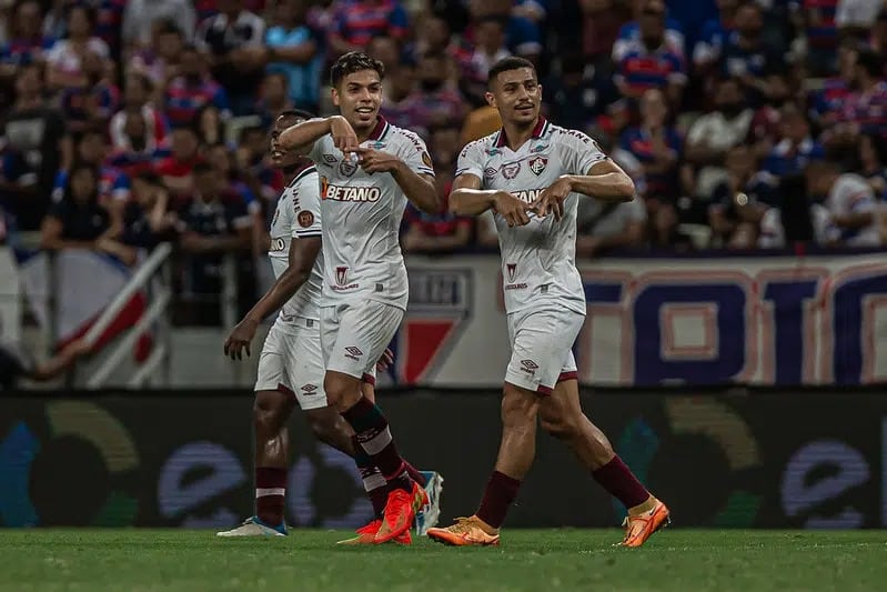 Fluminense vence o Fortaleza e fica perto de uma vaga na semifinal da Copa do Brasil