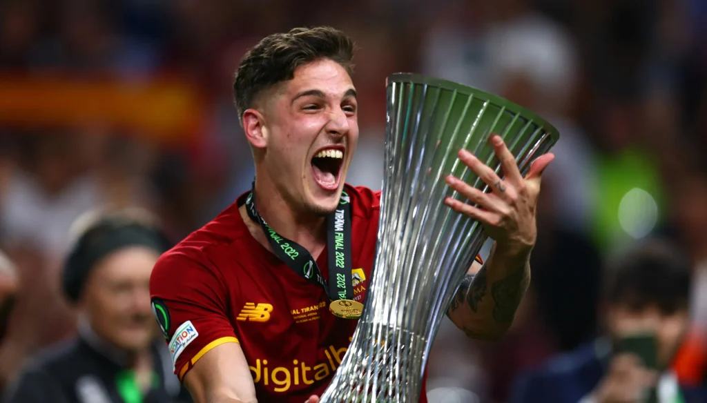 Tottenham tem conversas avançadas por Nicolò Zaniolo, da Roma