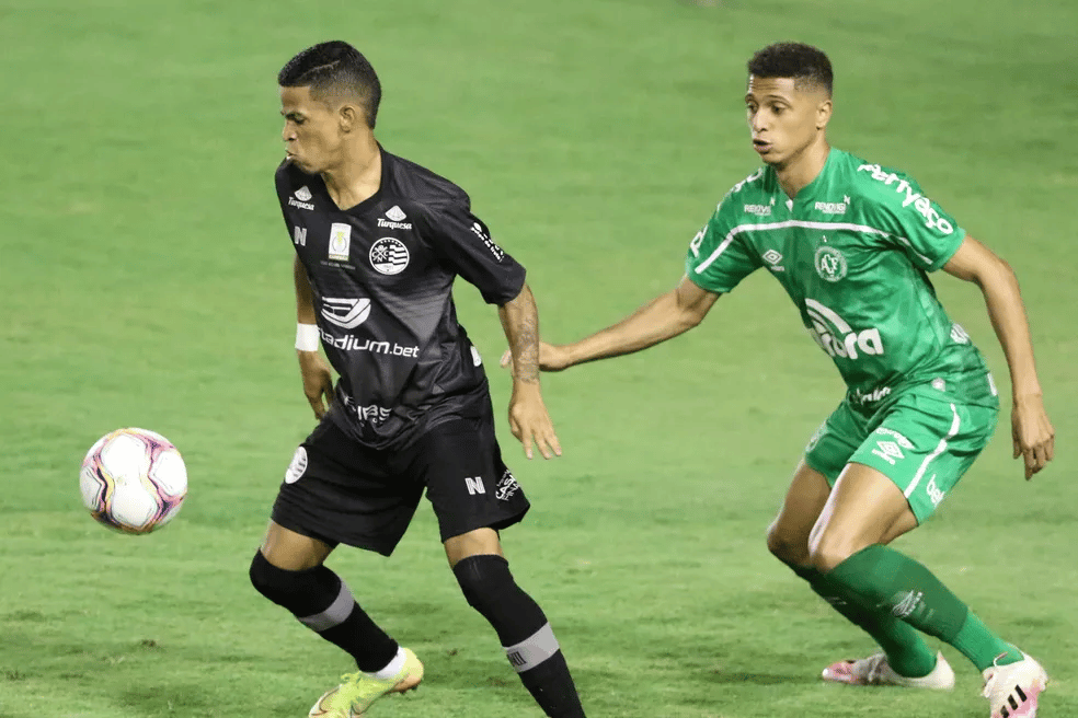 Náutico x Chapecoense: onde assistir ao vivo, horário e escalações