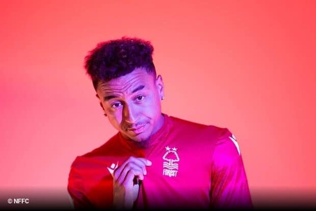 Nottingham Forest conclui contratação de Jesse Lingard