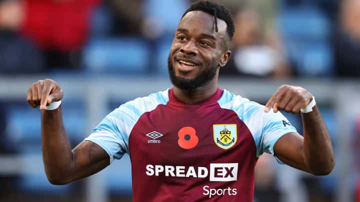 Por quase R$100 milhões, West Ham contrata Maxwel Cornet, ex-jogador do Burnley